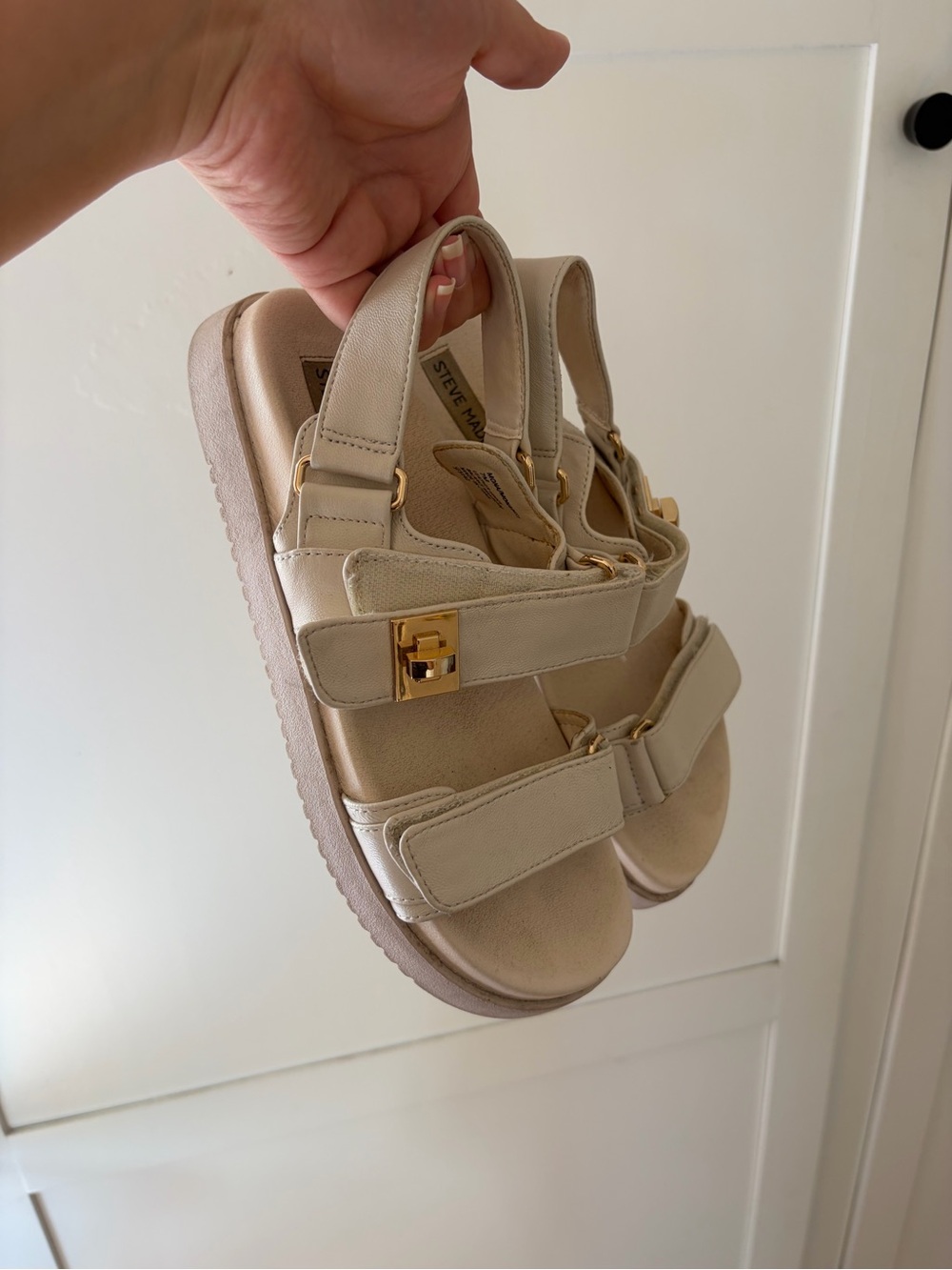 Steve Madden Mona Leather Upper White Sandal Size 7M - Picture 2 of 9